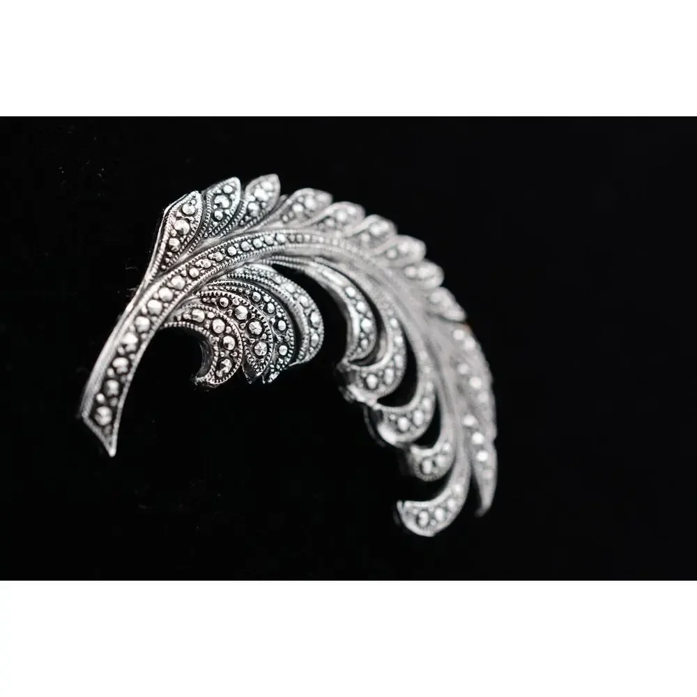 West Germany Vintage Leaf Pin Feather Brooch Silver Lightweight Signed 70s Bin5A